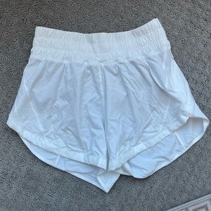 Lululemon Tracker High Rise Short